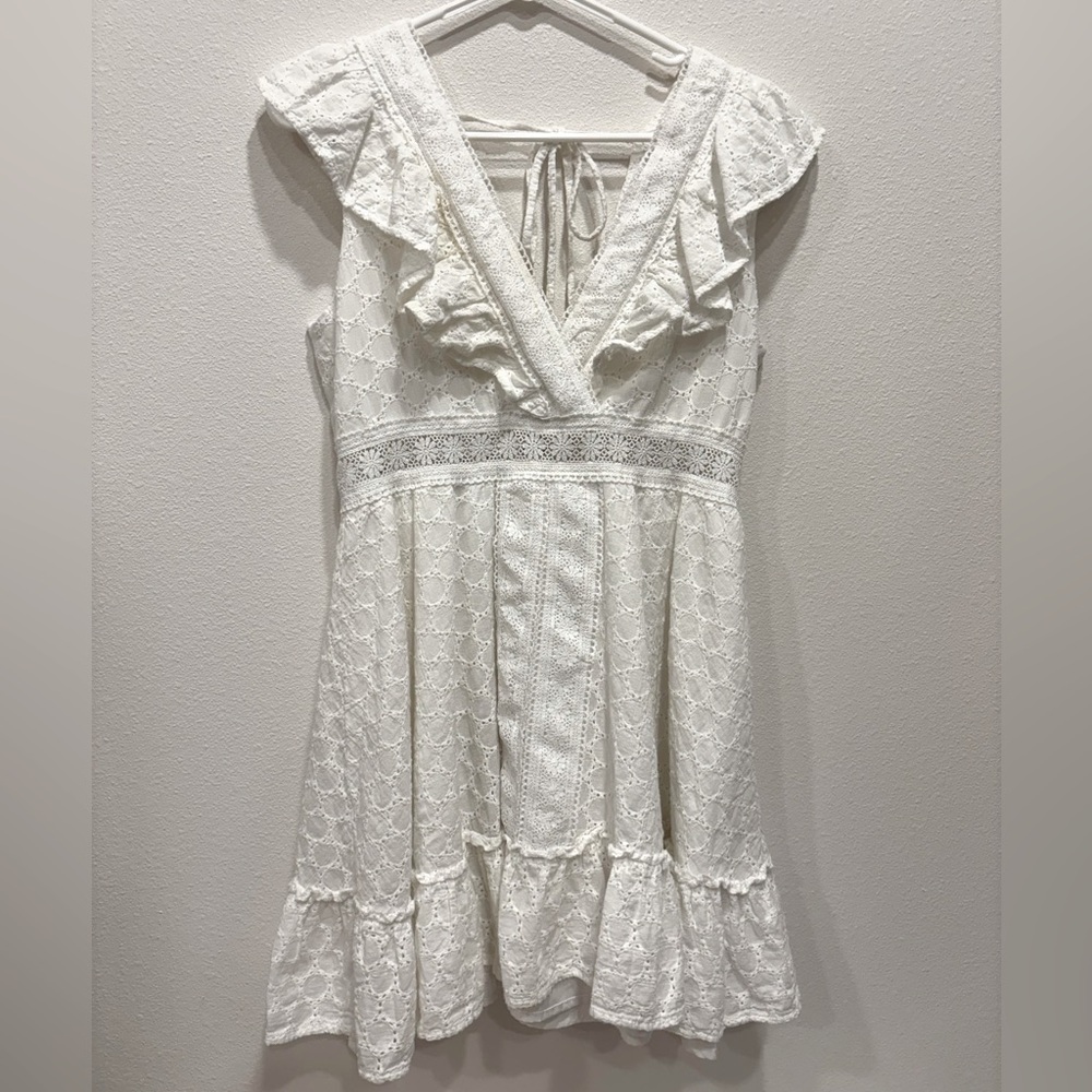 Urban Outfitters White Ruffled Tiered Sundress size medium